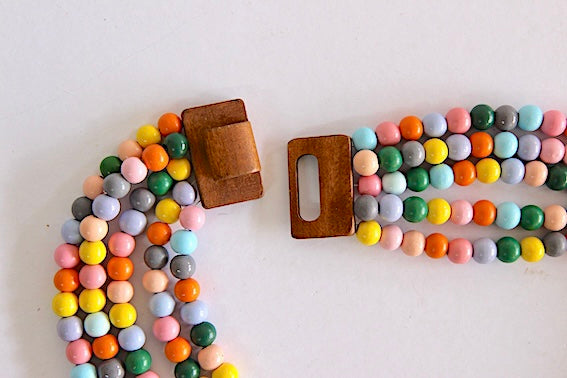 Collar de madera confetti