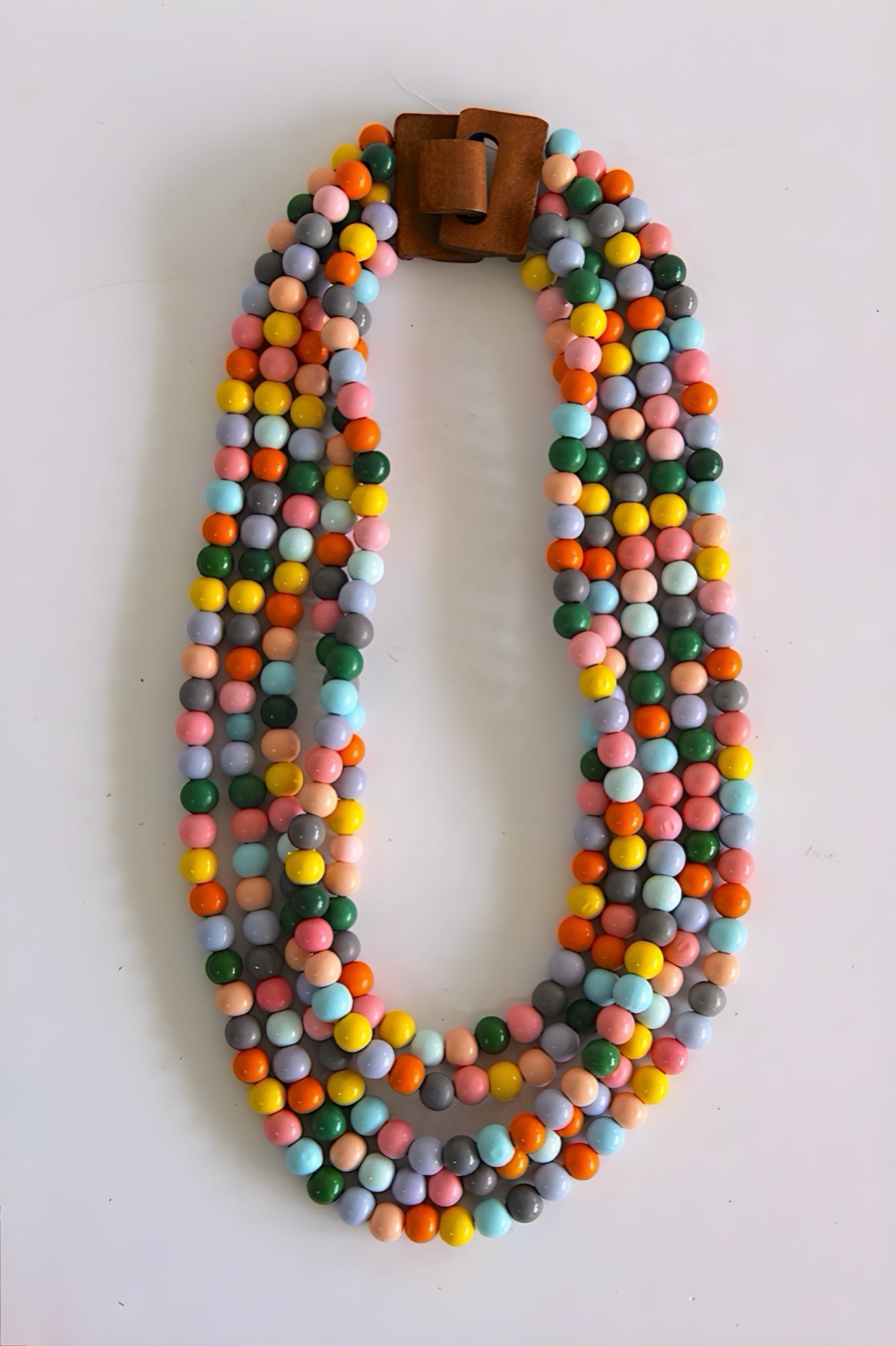 Collar de madera confetti