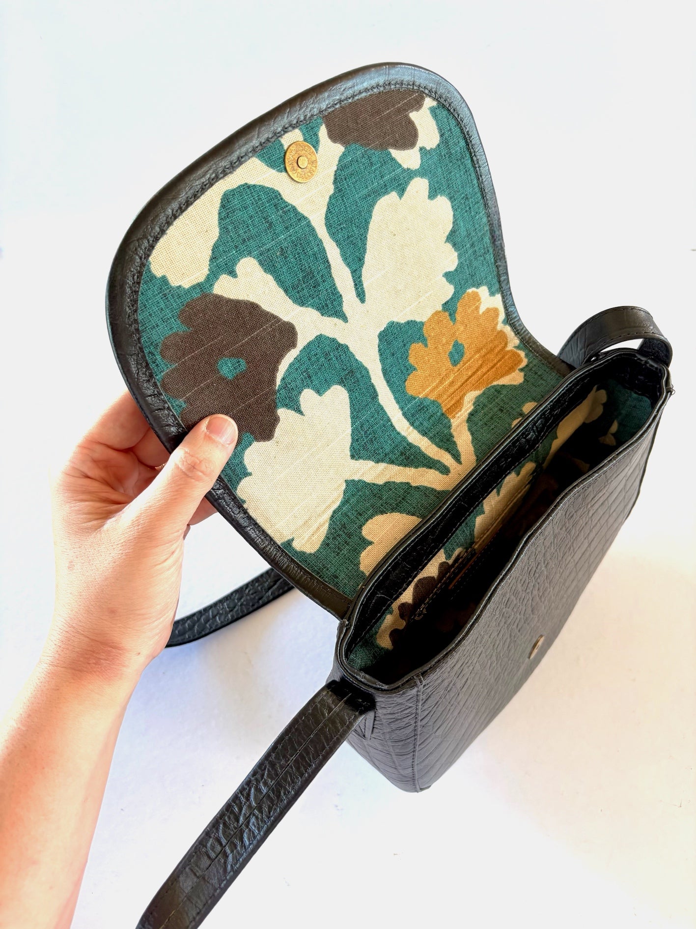 Bolso SUH pelo negro